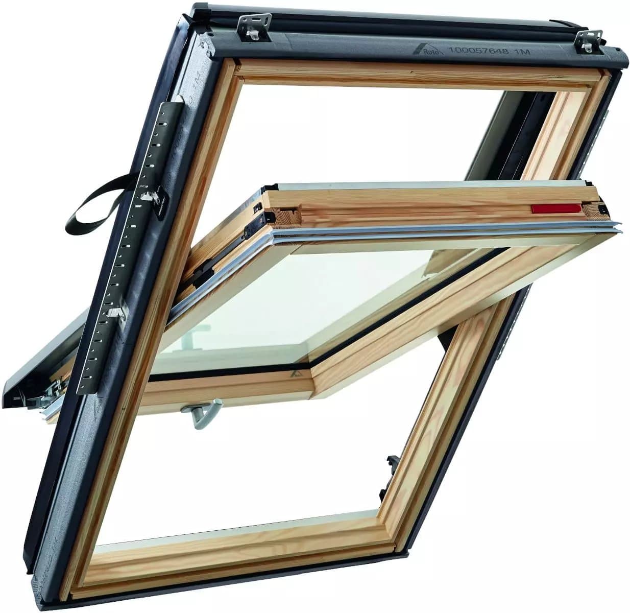 Окно мансардное деревянное Designo R68C H200. 1 камерное. Ручка снизу. ThermoBlock WD.
